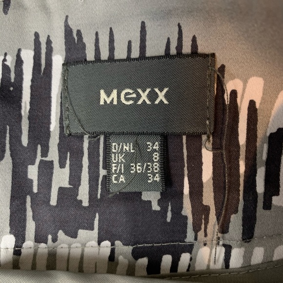 Size 4 Mexx grey mini skirt - Picture 2 of 5